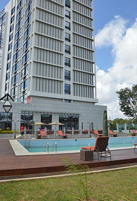 President Hotel At Umodzi Park Lilongwe Buitenkant foto
