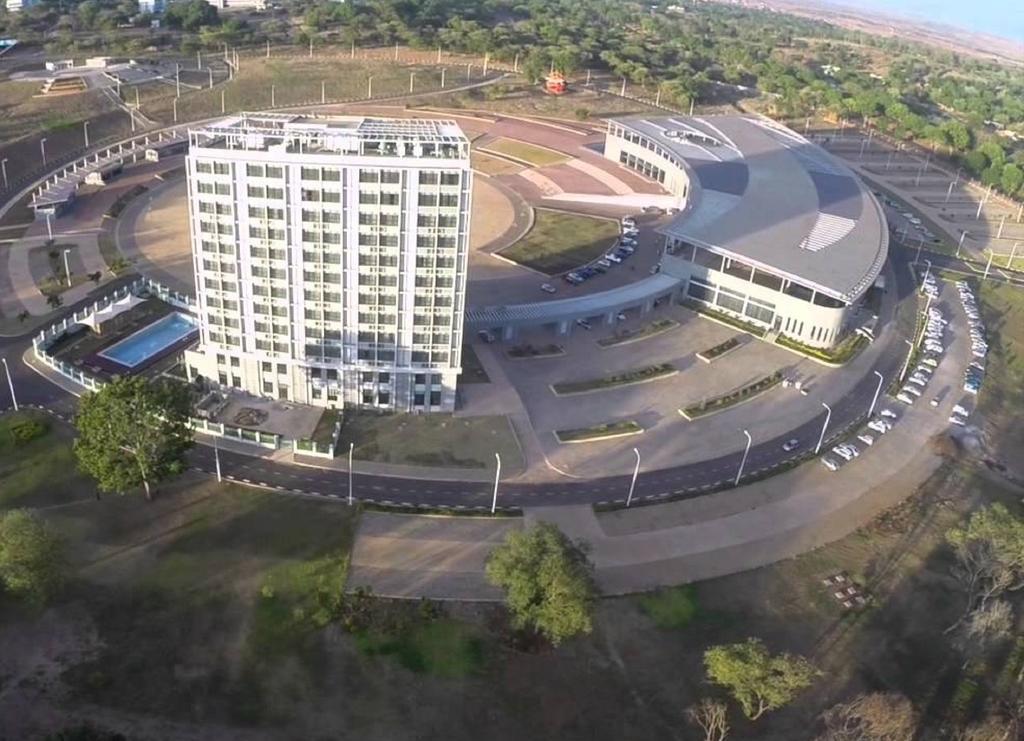 President Hotel At Umodzi Park Lilongwe Buitenkant foto